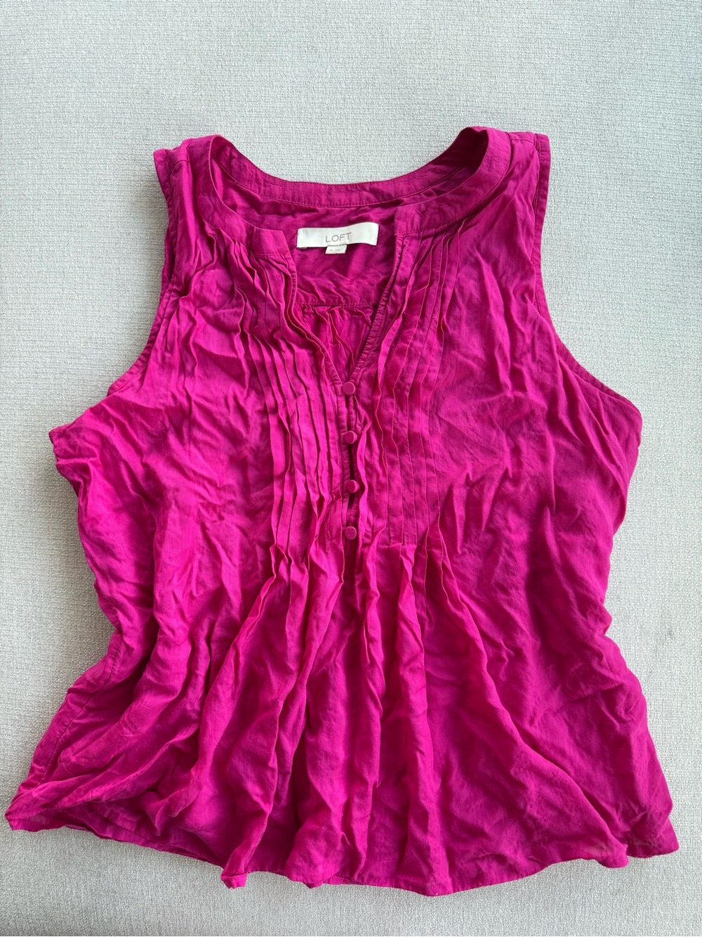 LOFT Fuchsia Pintuck Sleeveless Camisole